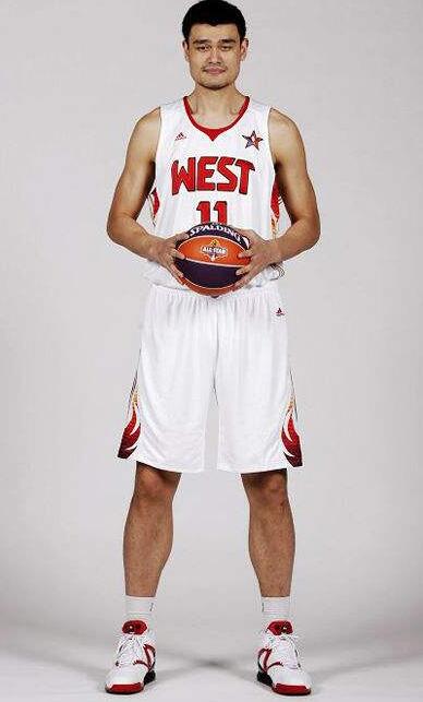 德天空：巴萨球探还没考察努萨，莱比锡明夏要价6000万欧起（德天空：巴萨暂未考察努萨，莱比锡明夏要价不低于6000万欧）