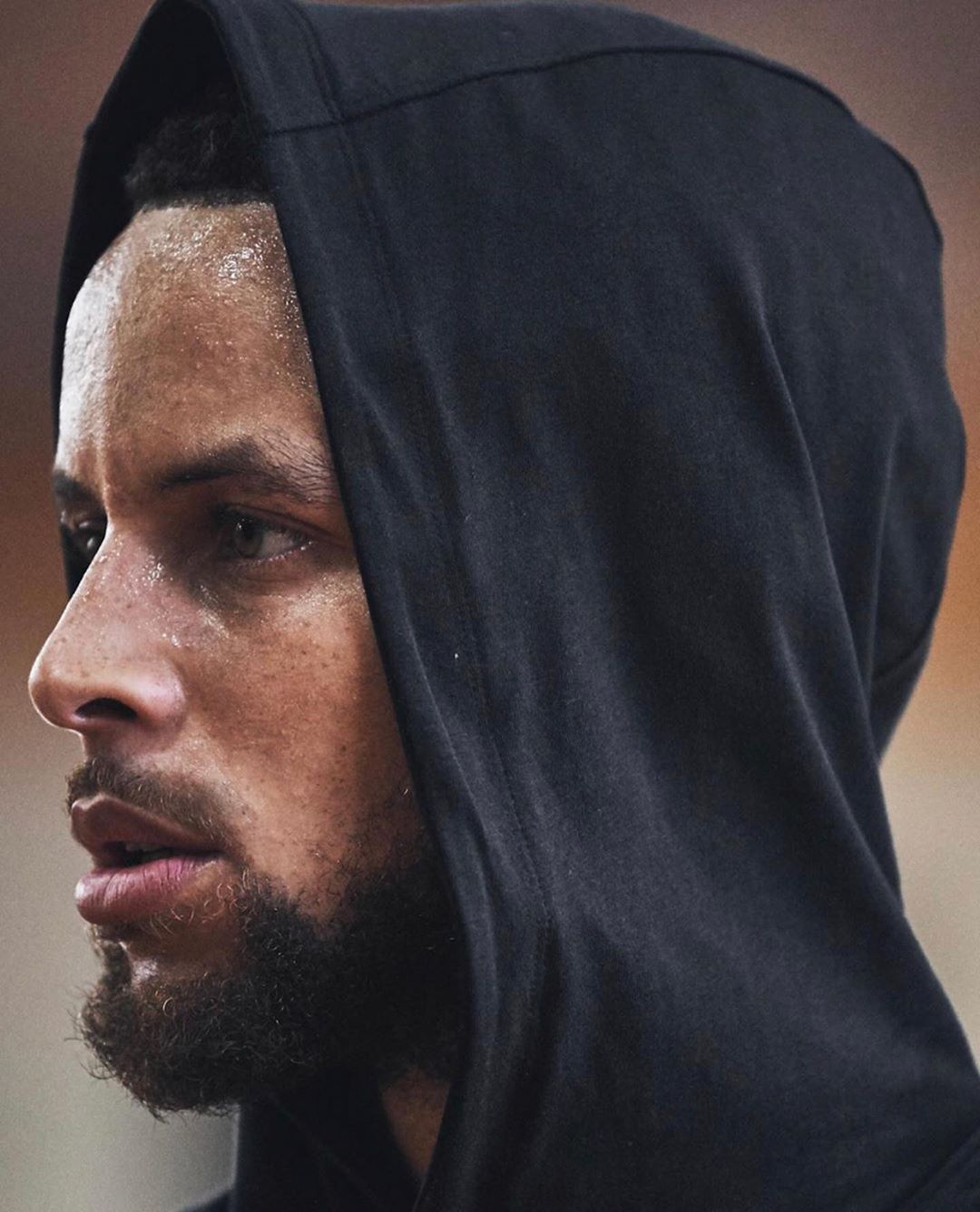 约克：理解有球迷对曼联建新球场不满，但现实是时代会变化（约克：理解球迷对曼联新球场有不满，但必须面对时代变迁）