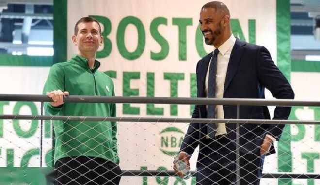 转会传闻，新闻：阿森纳盯上法兰克福的巴霍亚（阿森纳盯上法兰克福巴霍亚：最新转会消息）