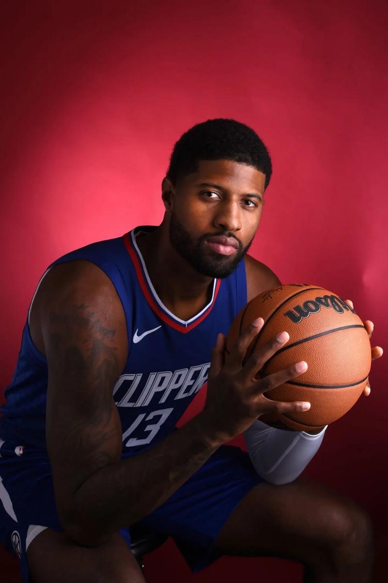 西甲前瞻：皇家马略卡进球能力不足，埃尔切作客一胜难求（西甲前瞻：皇家马略卡火力欠佳，埃尔切客场难求一胜）