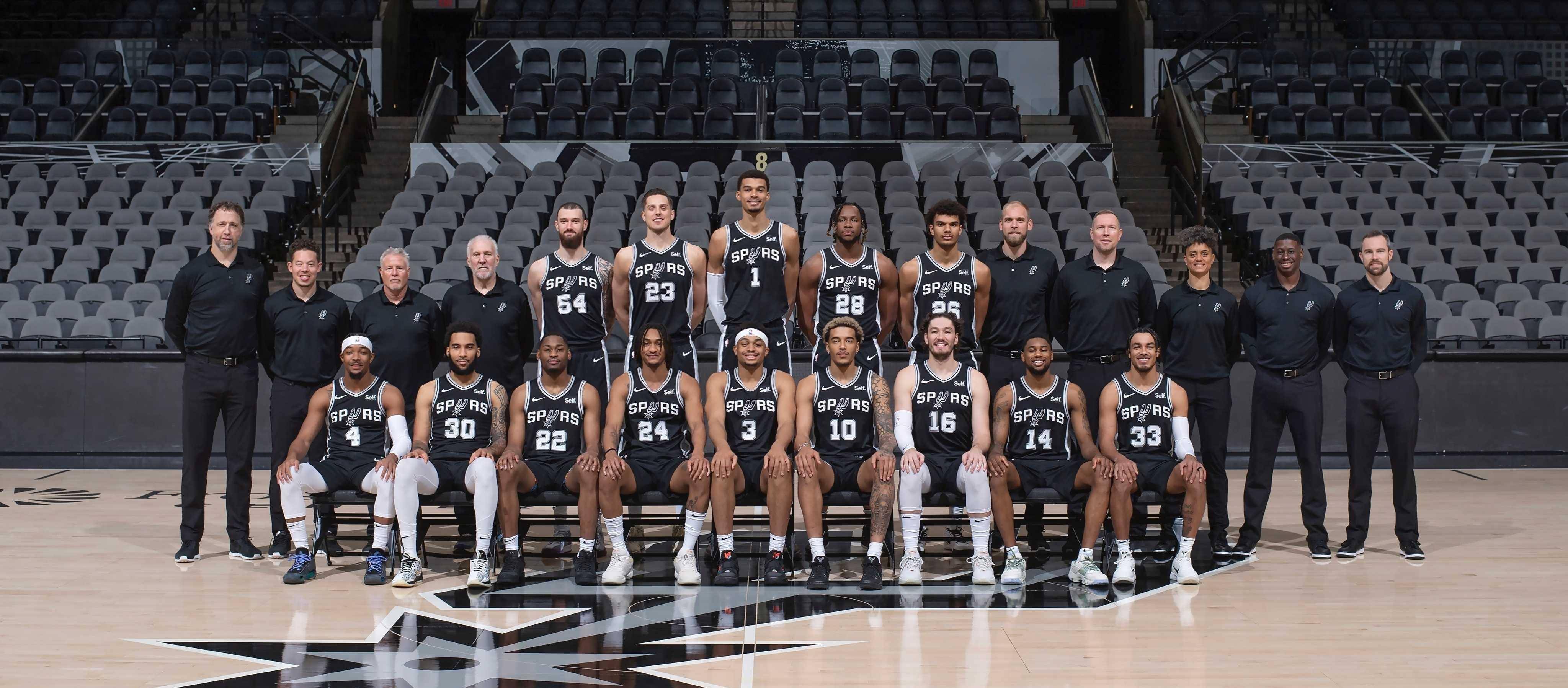 经纪人：如果孔蒂继续执教那不勒斯，洛博特卡可能会要求离队（经纪人：孔蒂若留任那不勒斯，洛博特卡或申请转会）