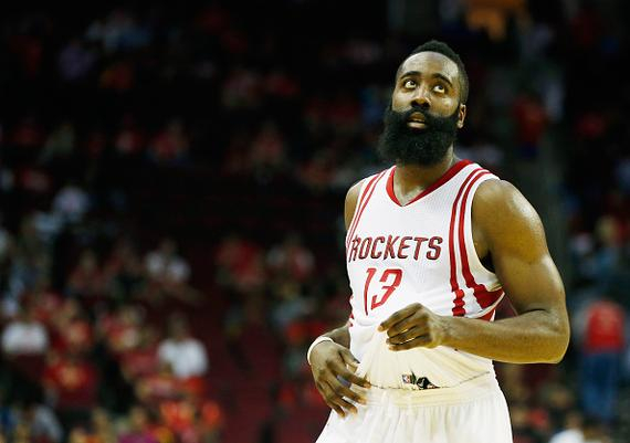 想打世界杯就要离开皇马？24岁的巴西边锋，来到生涯十字路口（为争世界杯席位，该不该告别皇马？24岁巴西边锋迎来职业分水岭）